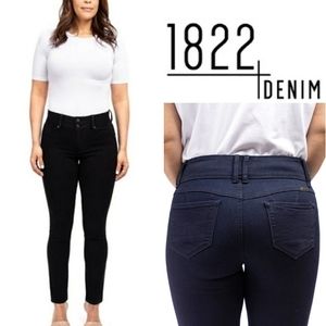 2 pairs 1822 Denim Contour Curve Double Button Skinny Jeans Dark Blue & Black